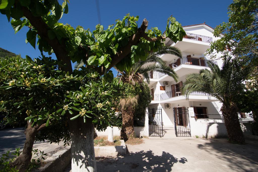 Maria Parameriti Apartments Πόρος Εξωτερικό φωτογραφία