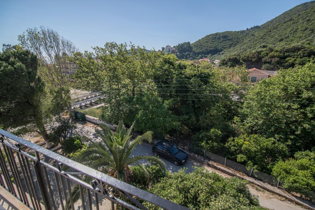 Maria Parameriti Apartments Πόρος Εξωτερικό φωτογραφία